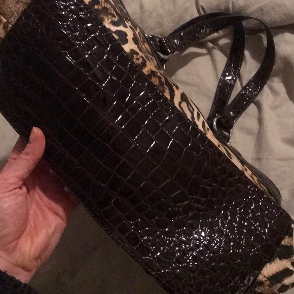 NY&C Animal Print Hobo Bag NWT - Picture 3 of 4